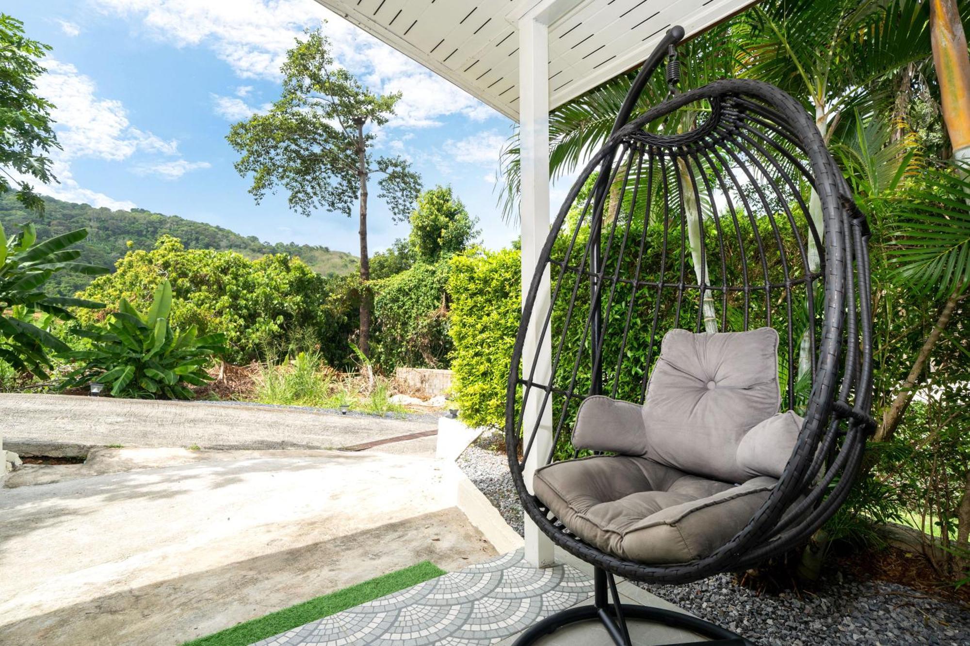 Oxavia Garden Oasis In Nai Harn - Your Private Tropical Garden With 3 Cabins And Jacuzzi Rawai ภายนอก รูปภาพ