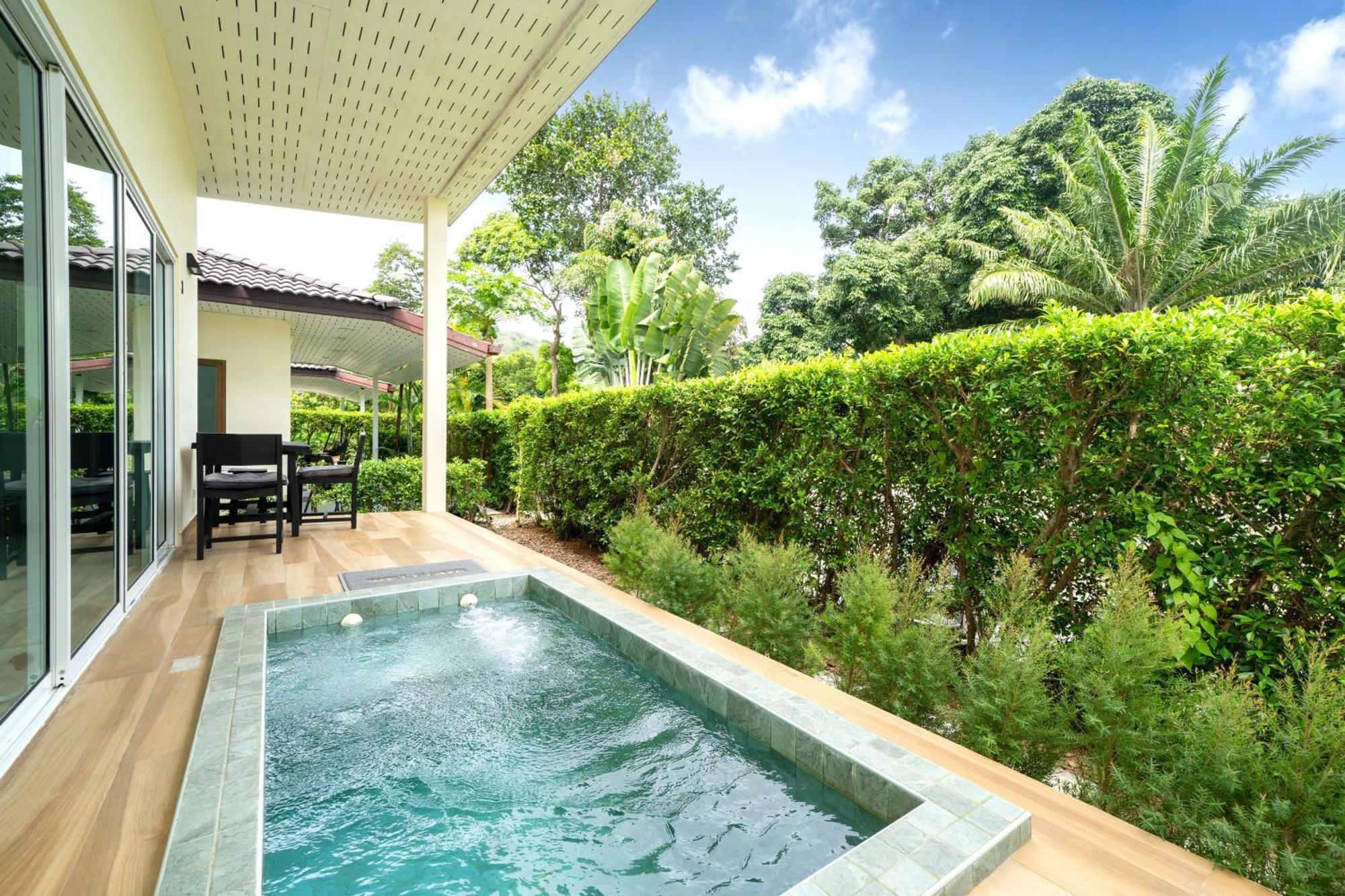 Oxavia Garden Oasis In Nai Harn - Your Private Tropical Garden With 3 Cabins And Jacuzzi Rawai ภายนอก รูปภาพ