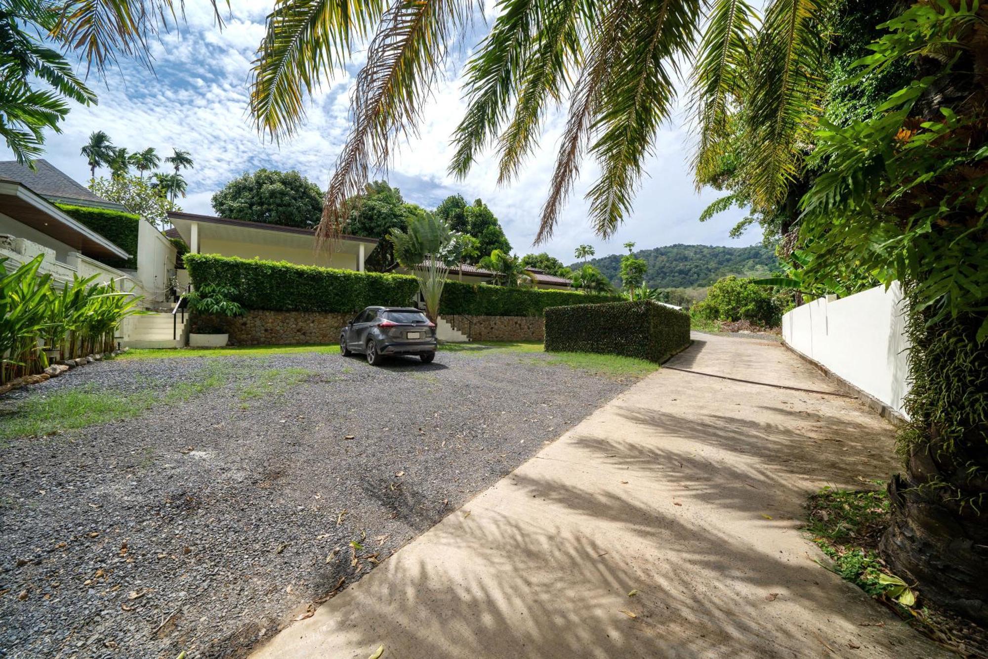 Oxavia Garden Oasis In Nai Harn - Your Private Tropical Garden With 3 Cabins And Jacuzzi Rawai ภายนอก รูปภาพ